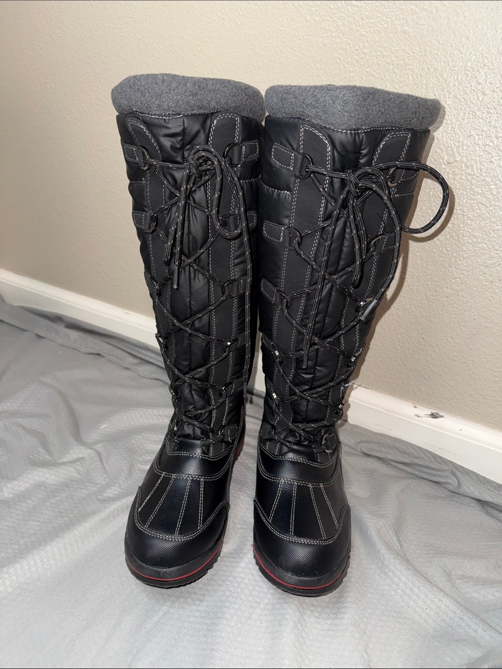 Cougar Canada Women’s Black Canuck 3 Lace Up Tall Winter Snow Boots - Sz 9, NWOB - Picture 5 of 13